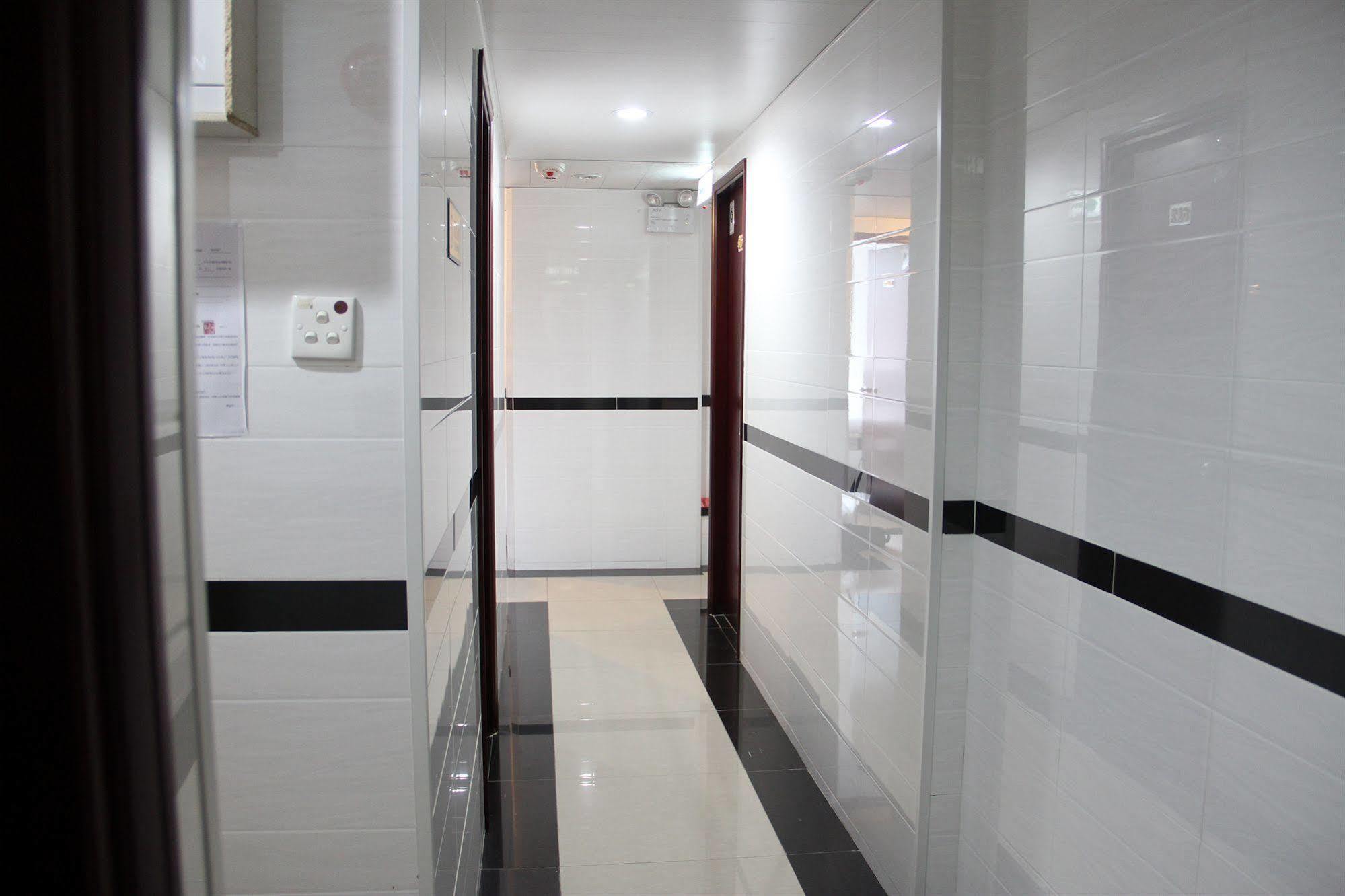 Pay-Less Guesthouse Hong Kong Exterior photo