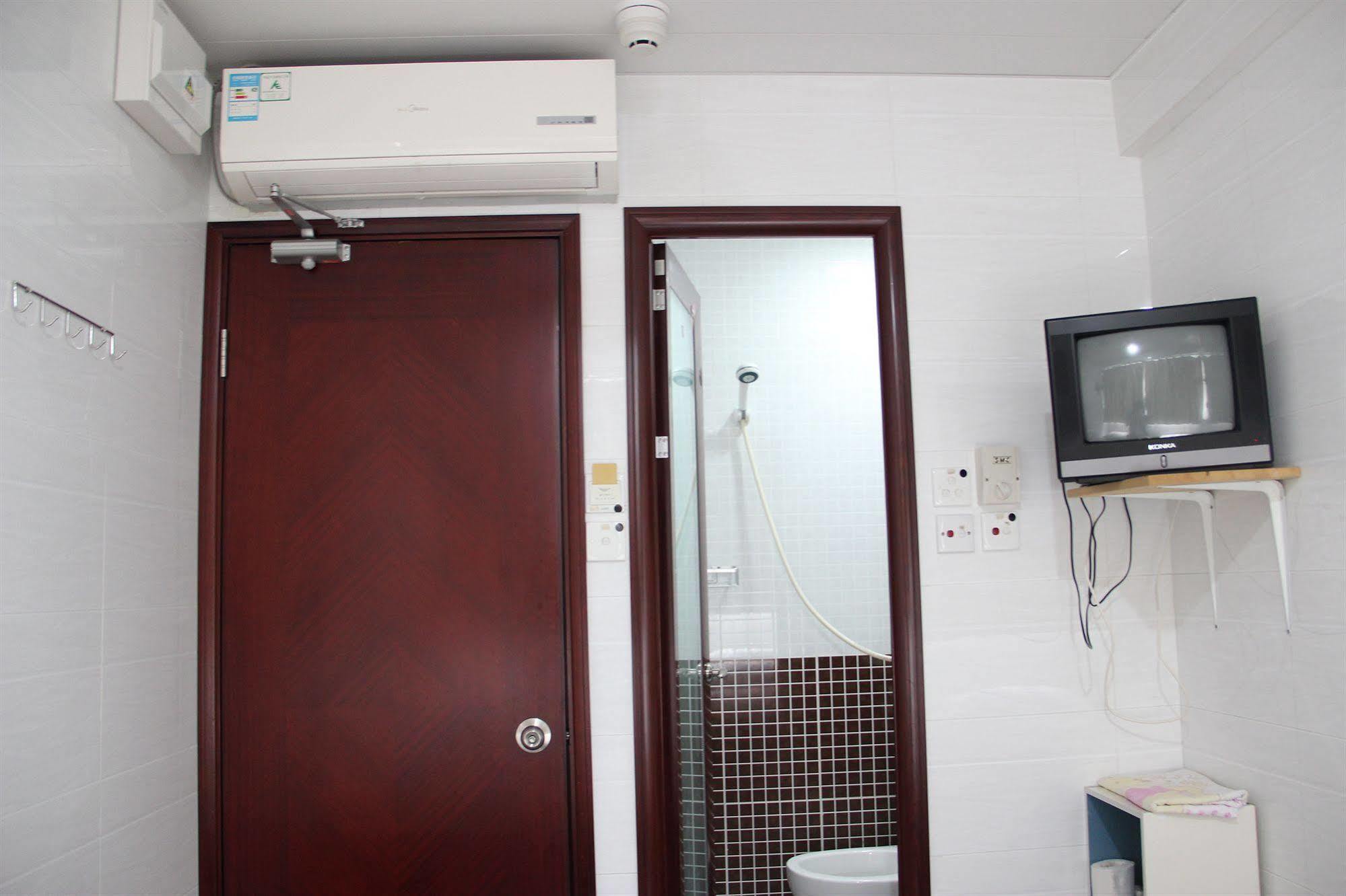 Pay-Less Guesthouse Hong Kong Exterior photo