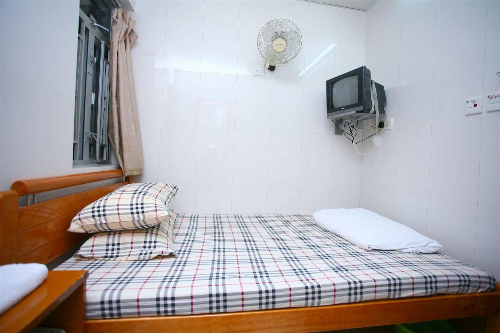 Pay-Less Guesthouse Hong Kong Exterior photo